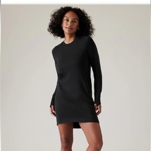 Long sleeve black Athleta sweater tunic dress with front pocket